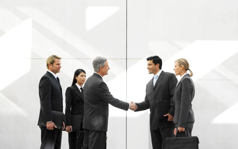 Building Trust with Executives: How to Build Long-Term Relationships with C-Level Candidates