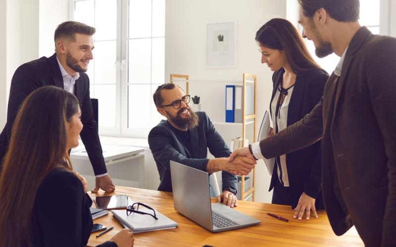 Executive Hiring KPIs: Key Metrics for C-Level Success