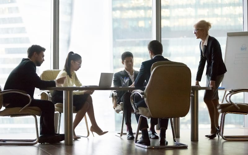How Turnaround CEO Search US Firms Identify the Right Leader