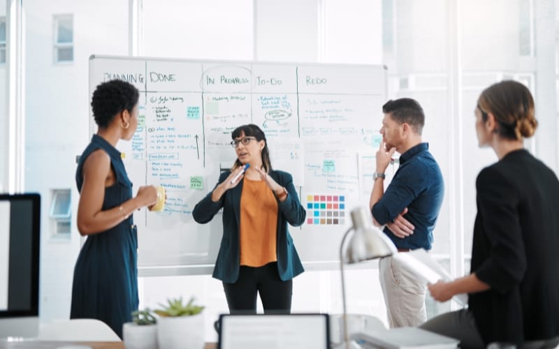 Proven Strategies for C-Level Attrition Reduction in US Mid-Market Companies