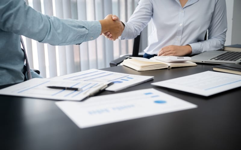Real-World Examples: How Strong Executive Employer Branding Drove Successful C-Suite Hires